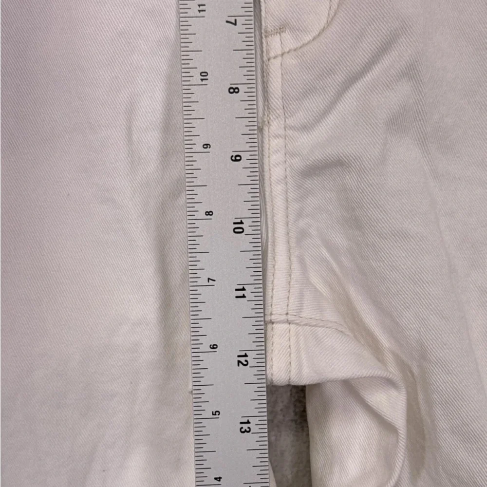 Pilcro Off-White high rise, wide leg jeans, distressed knees, size 27 - Picture 9 of 10